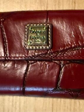 Dooney & Bourke Bordeaux Croc-Embossed Leather Wallet with Logo Plaque